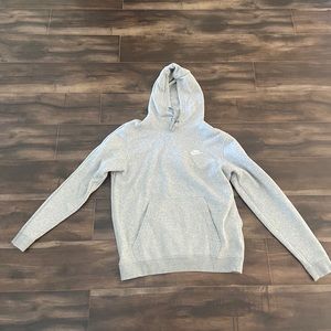 GREY NIKE HOODIE SIZE M